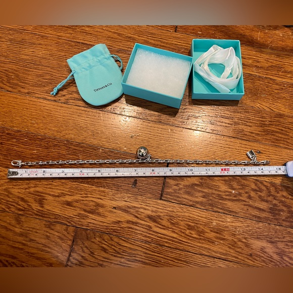 Tiffany and co silver hardwear double wrap bracelet never worn - Picture 3 of 3